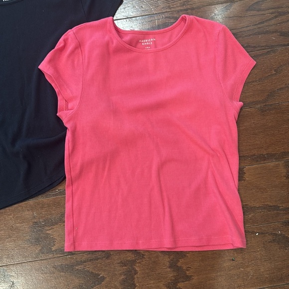 American Eagle basic tees, hot pink and black, large fits like small/medium - Picture 2 of 4